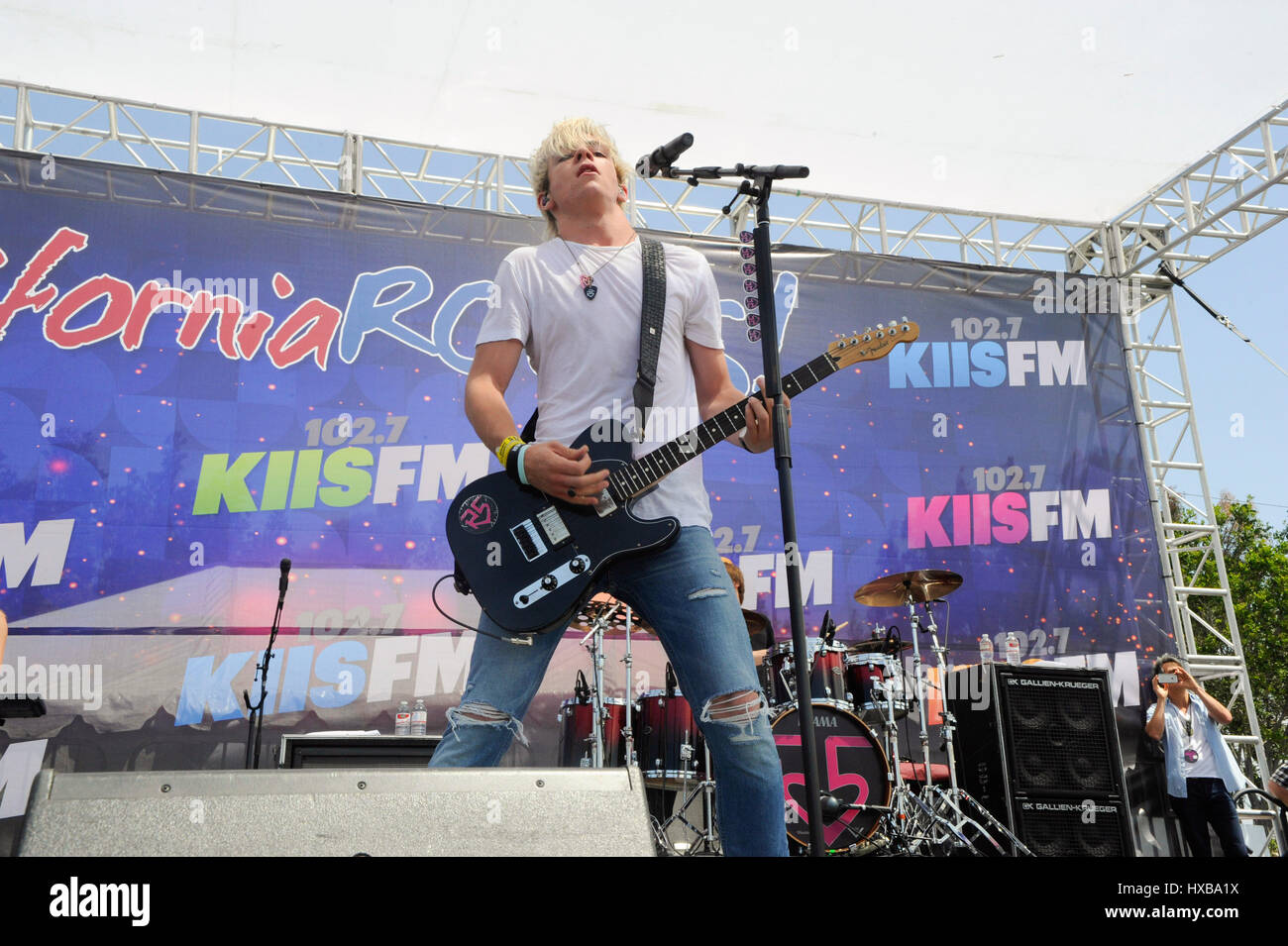 Ross lynch r5 perform onstage hi-res stock photography and images 