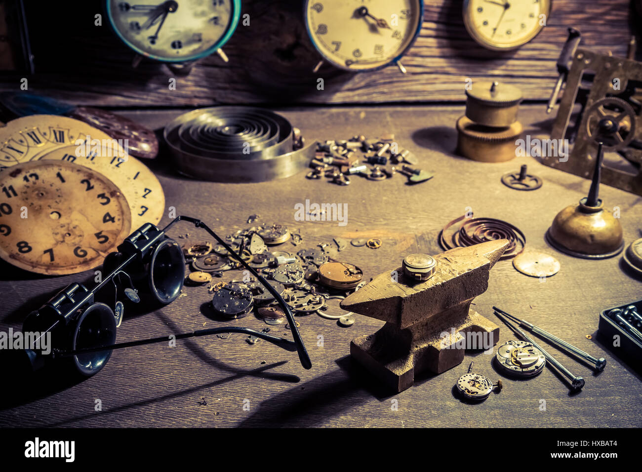 Old watchmaker hotsell