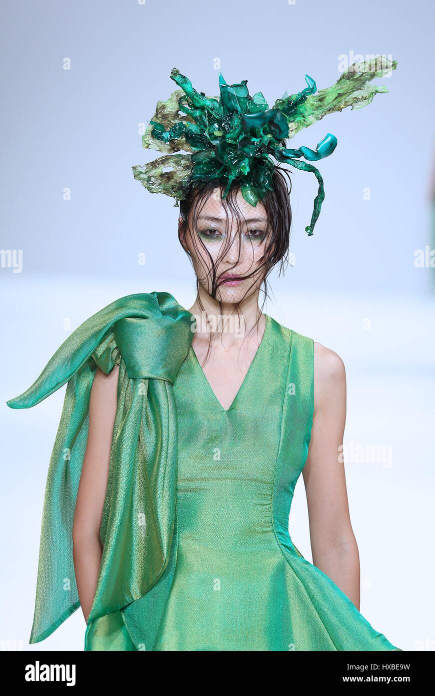 London Fashion Week , Fashion Scout Feb 2017 Catwalk.FASHION SCOUT Stock Photo Alamy