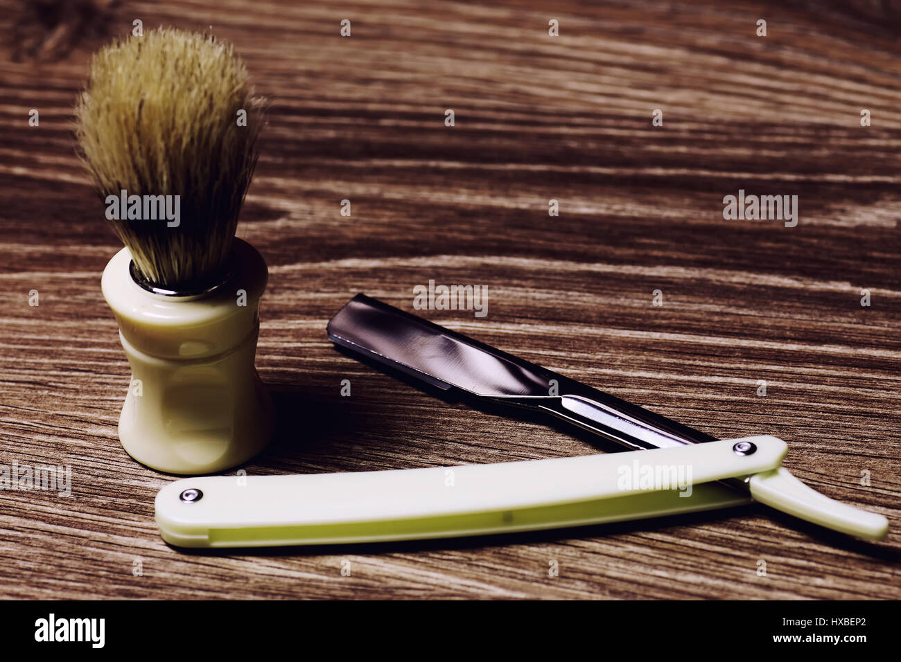 razor sharp soap brush retro Stock Photo Alamy