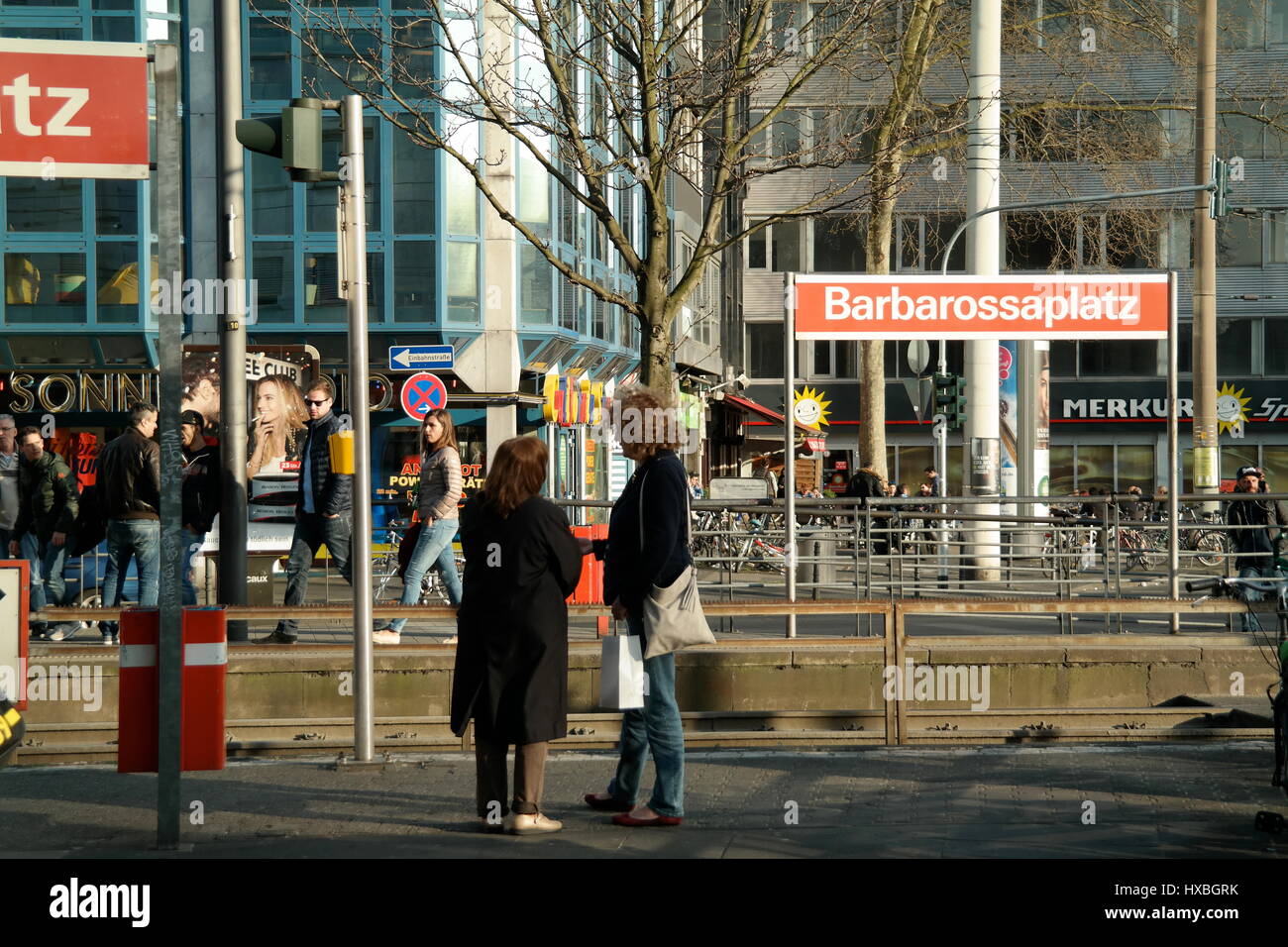 Barbarossaplatz in Köln (Cologne), Nordrhein-Westfalen, Deutschland Stock Photo