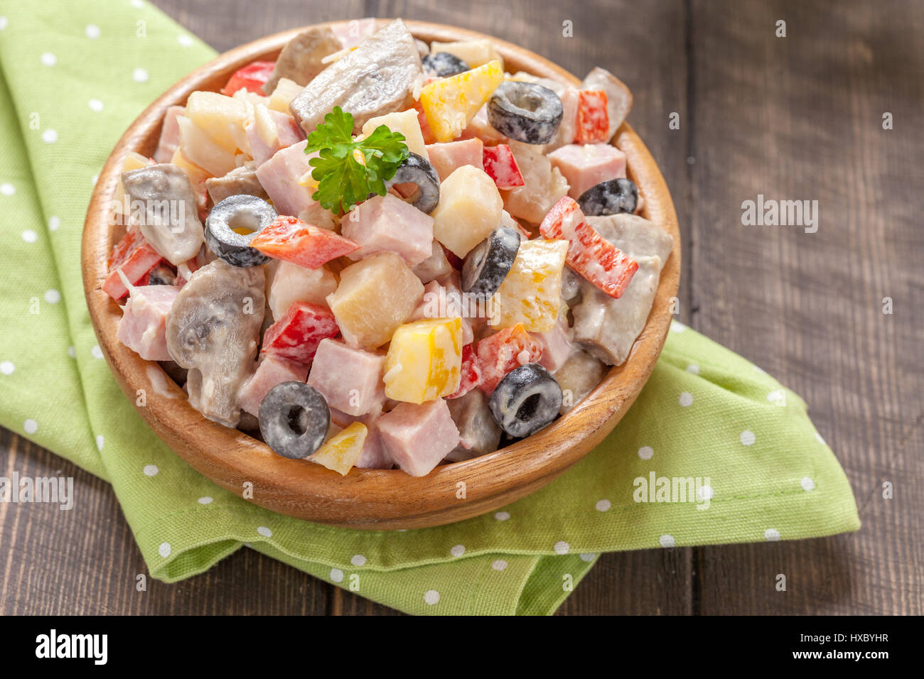 Variations of salad with mushrooms and crab sticks: recipes with photos 50 Variations of salad with mushrooms and crab sticks: recipes with photos 72