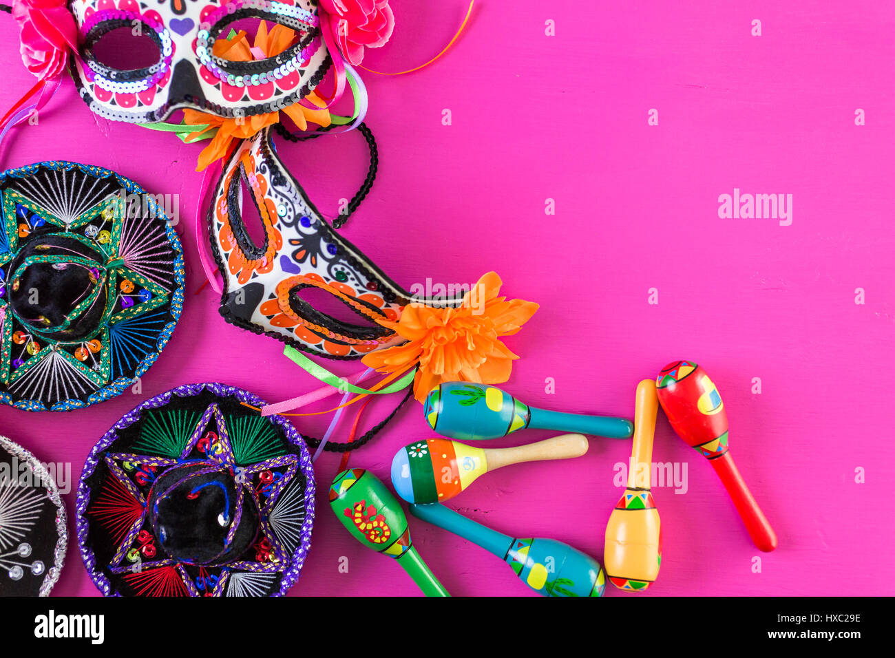Sugar skull mask with flowers for Day of the Dead Stock Photo - Alamy
