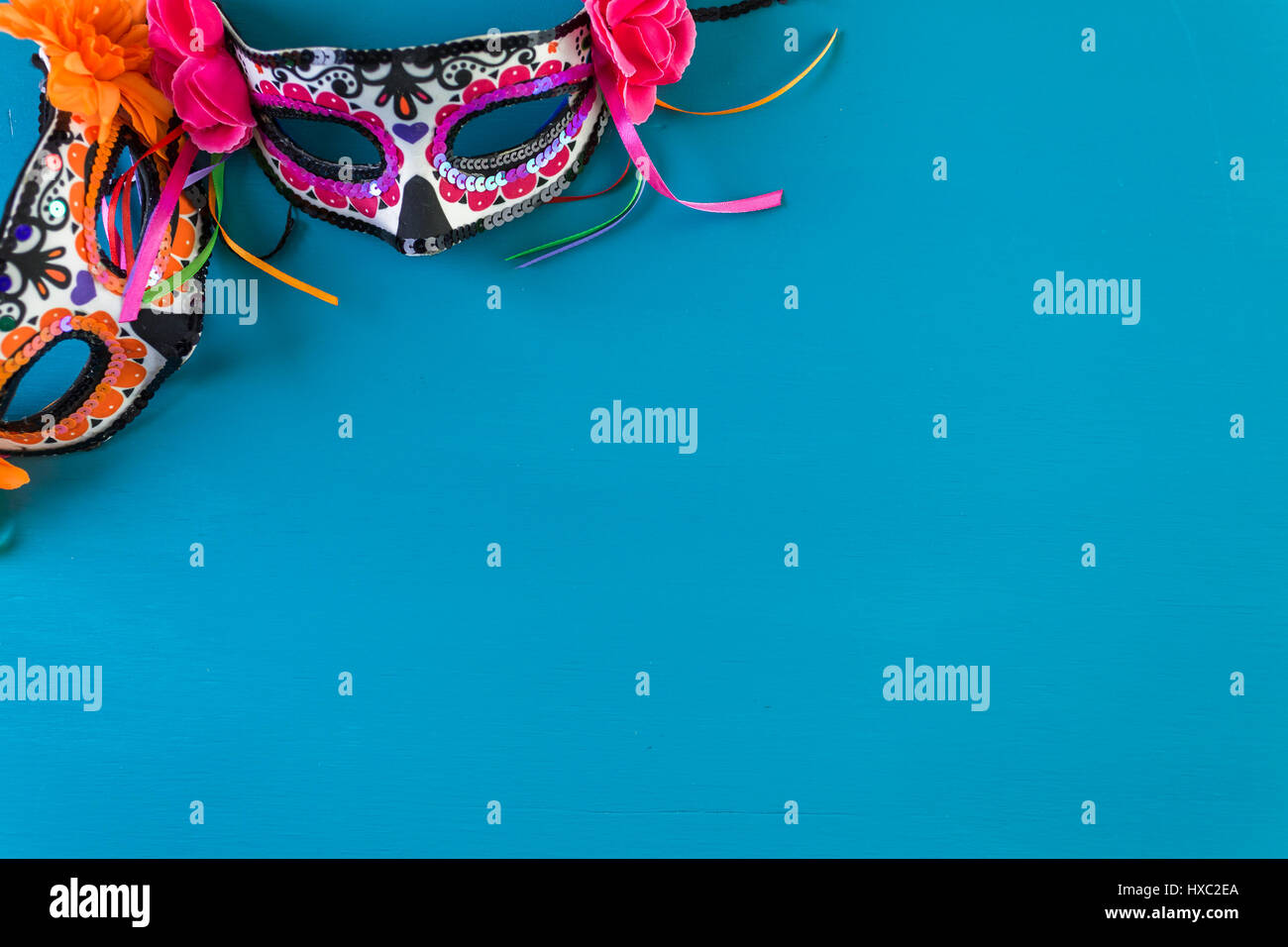Sugar skull mask with flowers for Day of the Dead Stock Photo Alamy