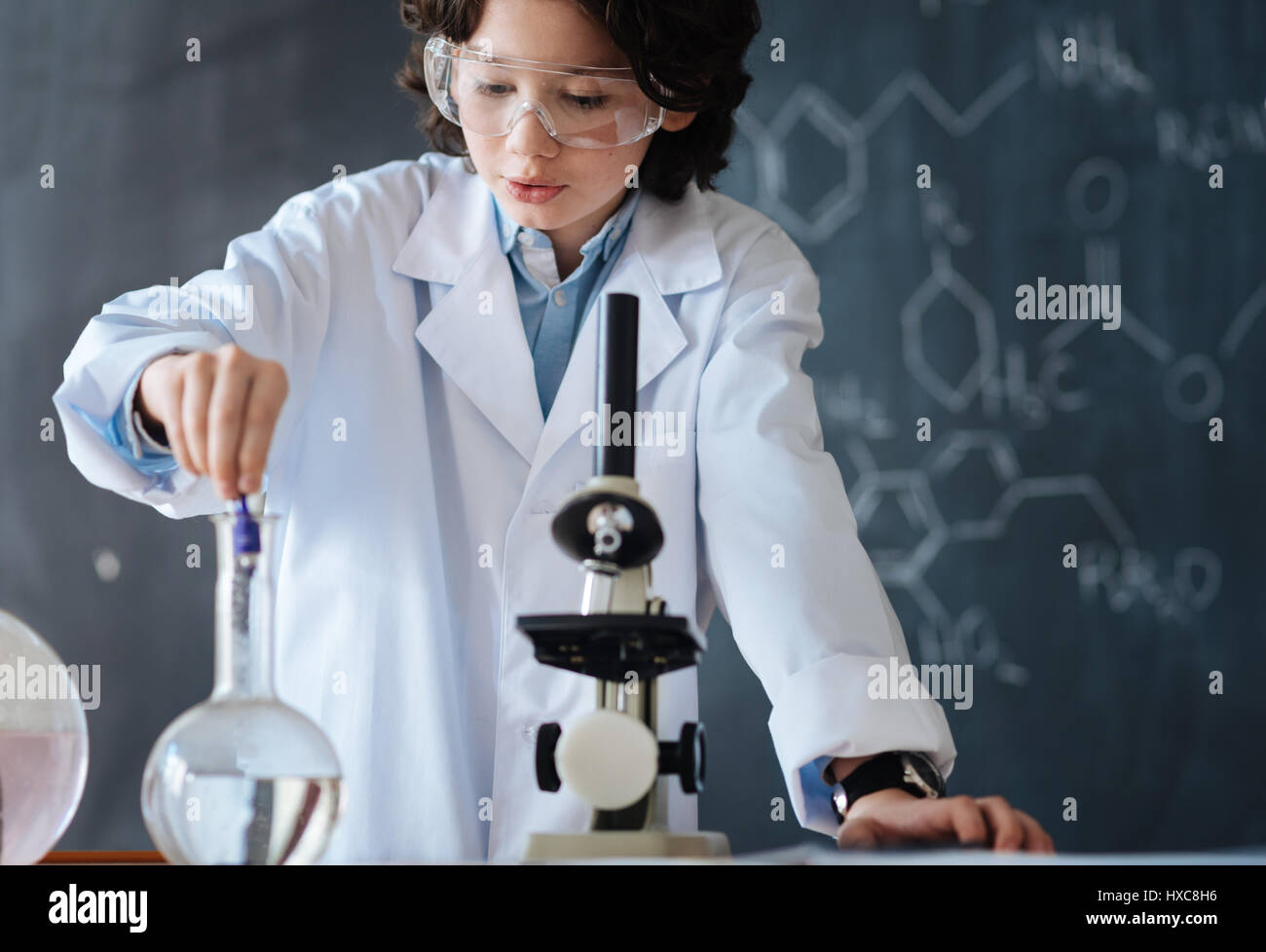 Pupilt Lab Brainy pupil using equipment in the laboratory Stock Photo - Alamy