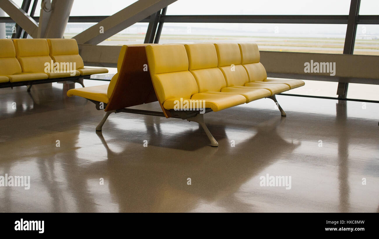 Yellow Waiting Room Bench Chairs In Haneda Airport Stock Photo Alamy