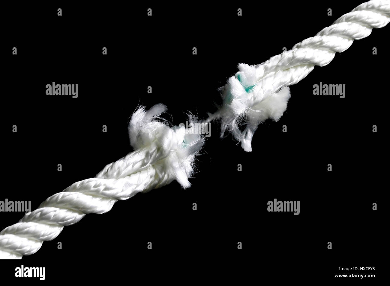 Tearing Rope Rope before tearing, Seil vor dem Zerreissen Stock Photo - Alamy