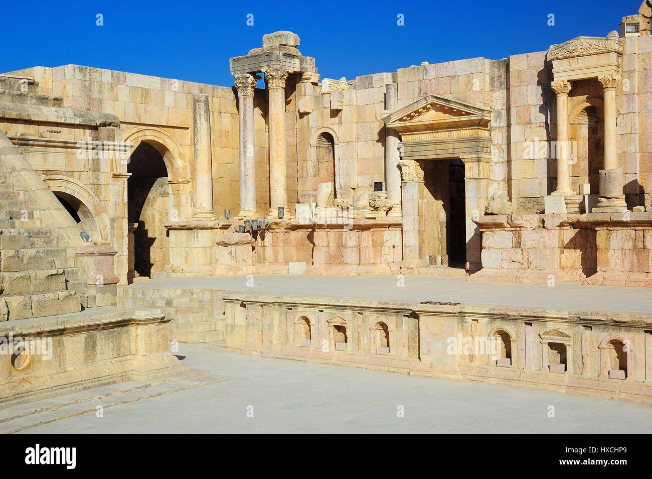 Jerash ruins of the Roman city best kept in the world from the period