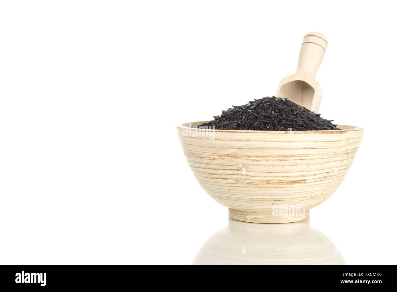 Wooden bowl with wild rice, Holzschale mit Wildreis Stock Photo Alamy
