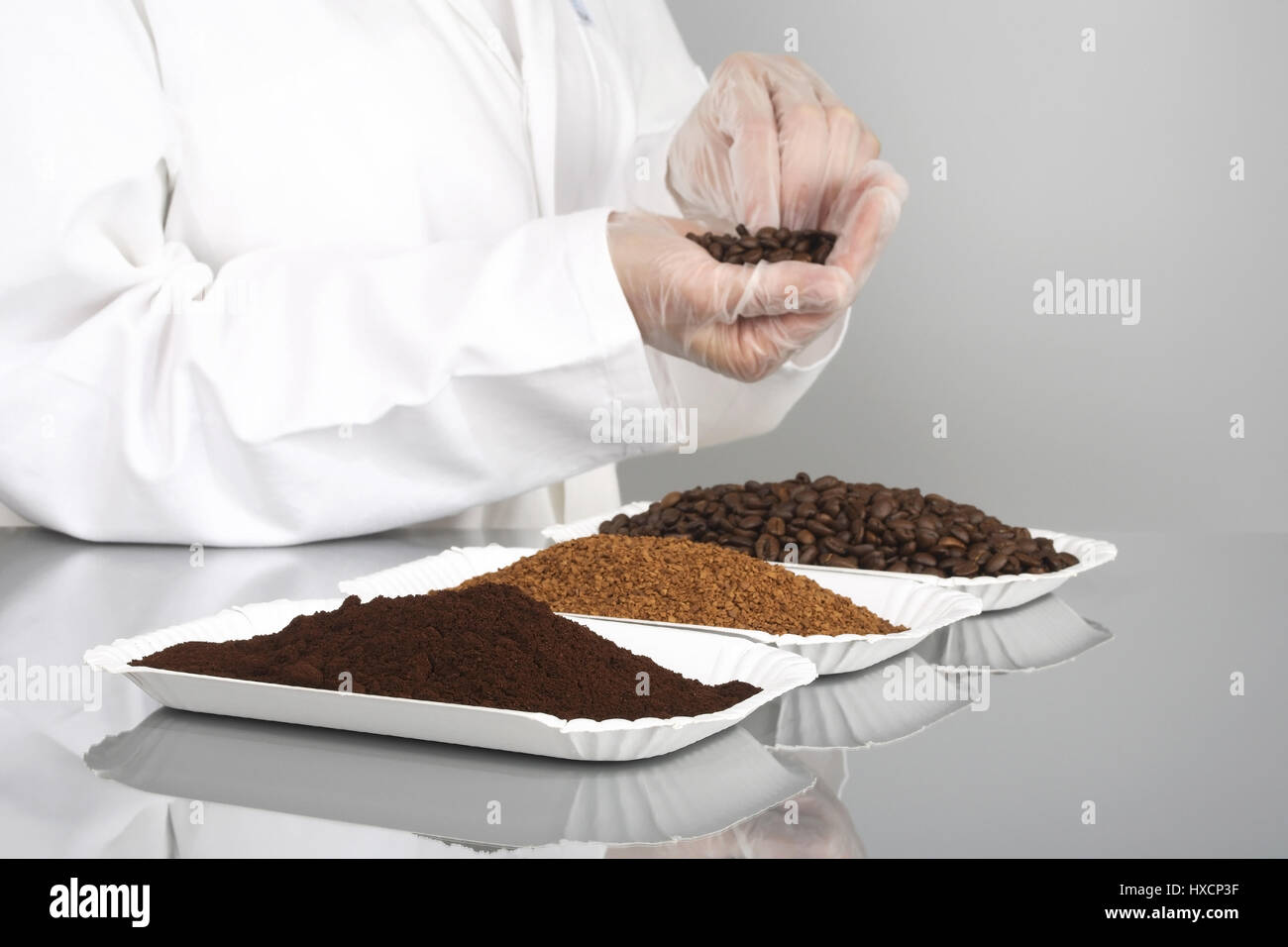 Coffee tests in the lab, Kaffeeproben im Labor Stock Photo - Alamy