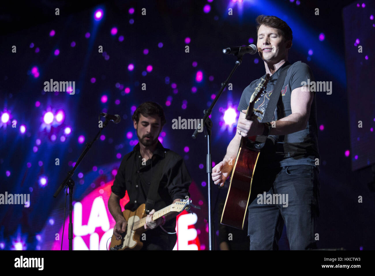 Madrid, Spain. 25th Mar, 2017. James Blunt live beim La Noche de Cadena 100 Konzert im WiZink Center. Madrid, 25.03.2017 | usage worldwide Credit: dpa/Alamy Live News Stock Photo