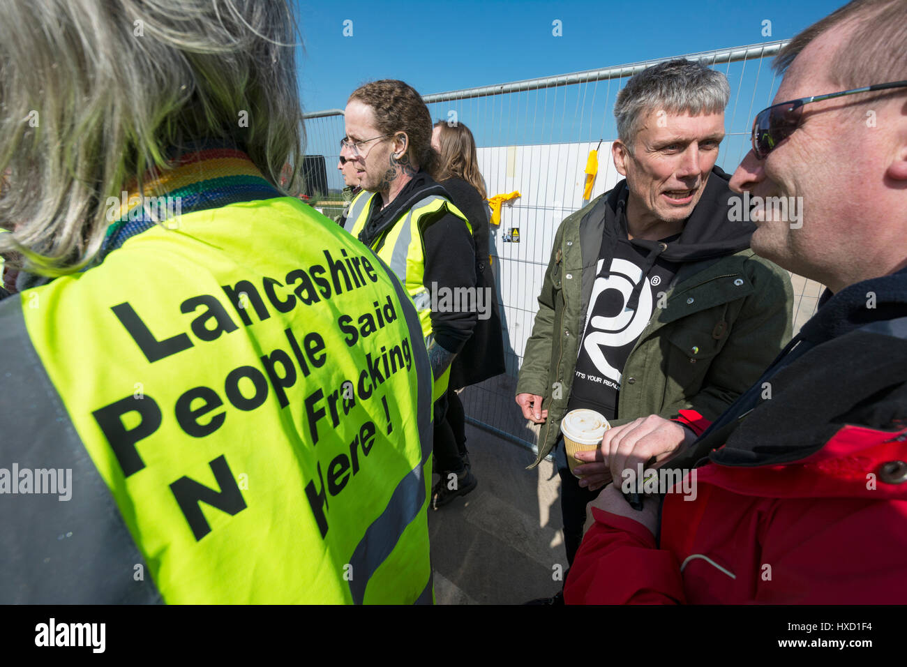 Blackpool, UK. 27th Mar, 2017. Happy Mondays star Bez (Mark Berry ...