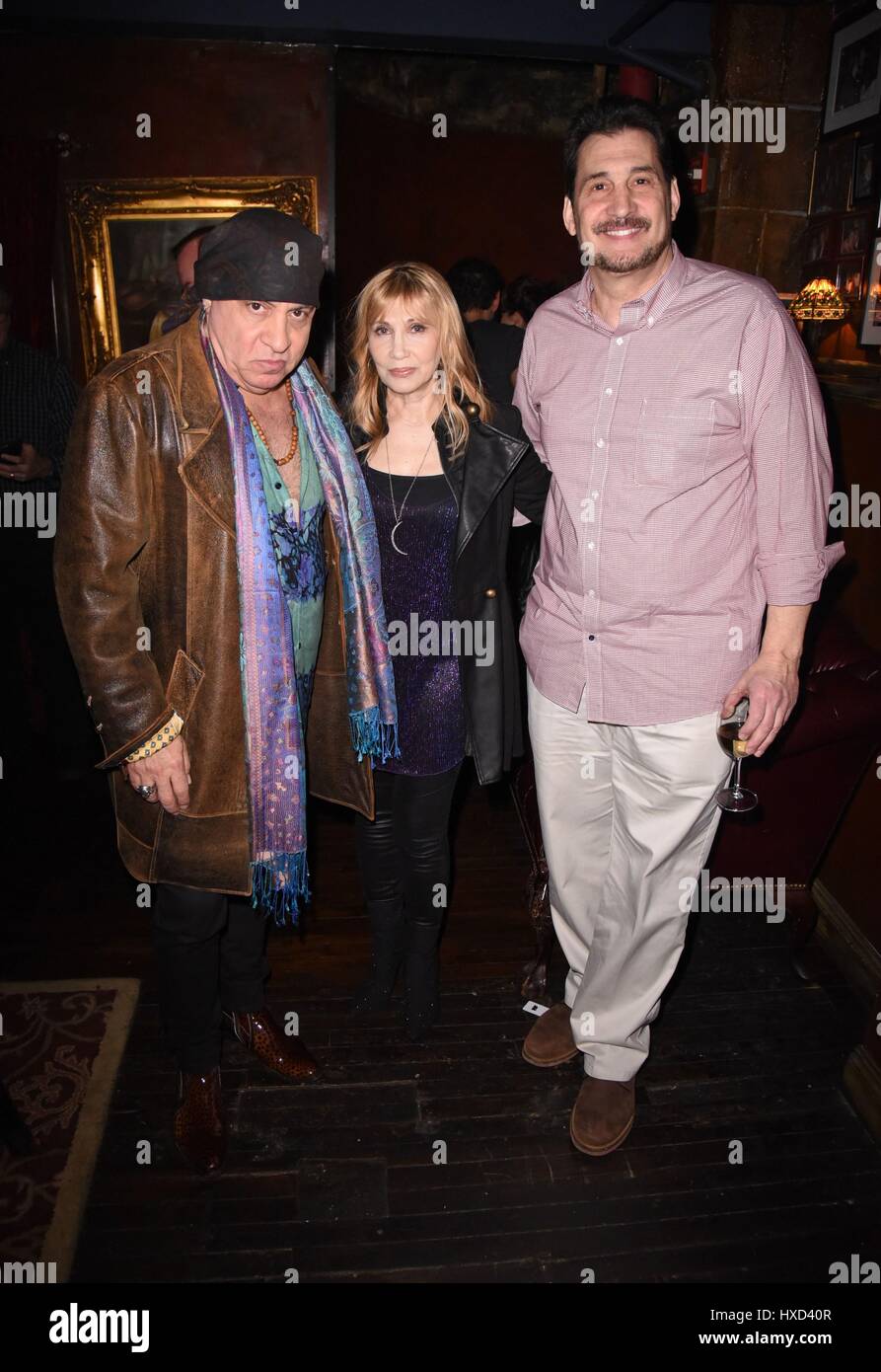 New York, NY, USA. 27th Mar, 2017. Little Steven Van Zandt, Maureen Van Zandt, Robert Funaro at arrivals for Micky Dolenz Private Party, The Cutting Room, New York, NY March 27, 2017. Credit: Derek Storm/Everett Collection/Alamy Live News Stock Photo
