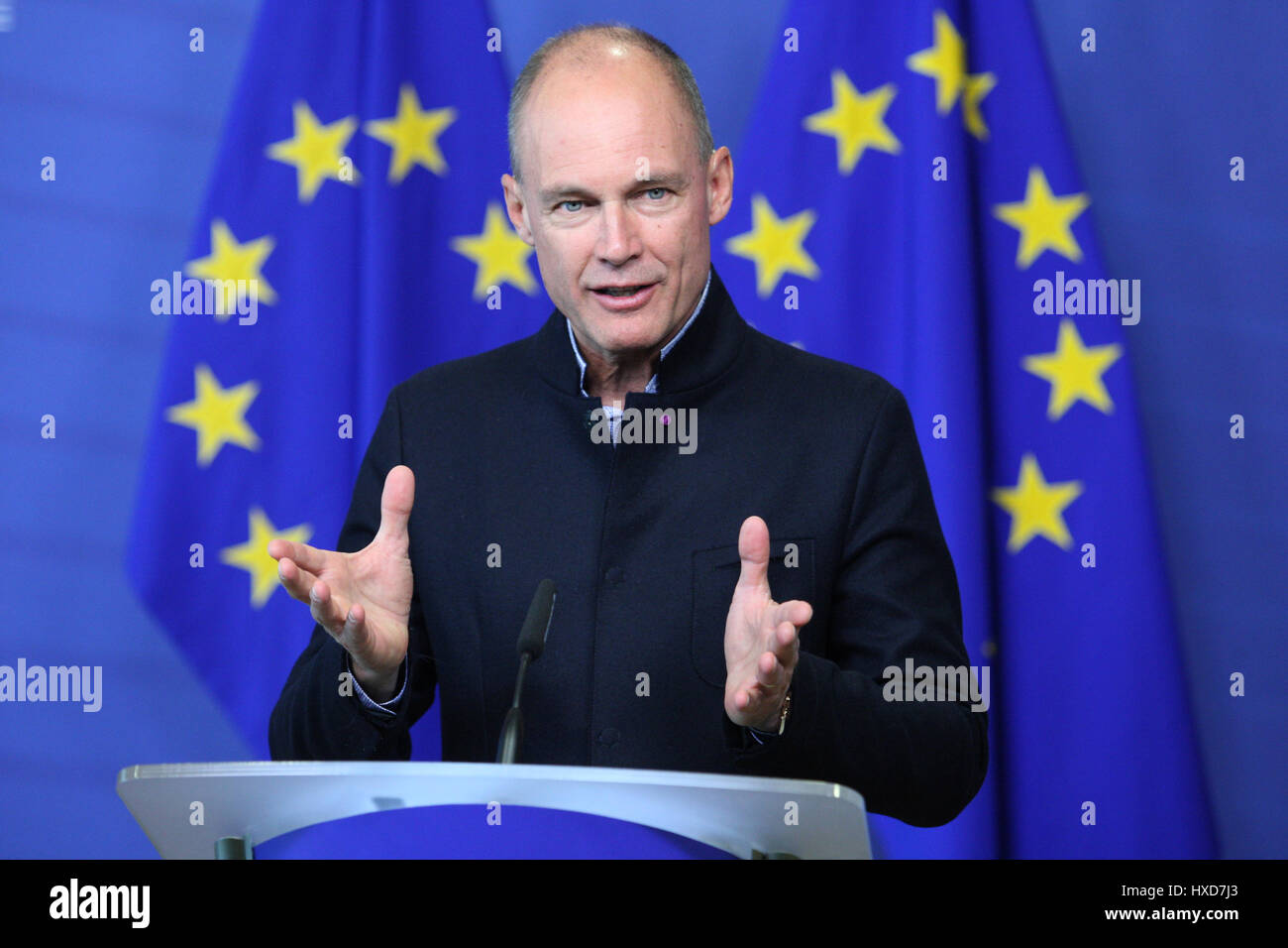 Brussels, Belgium. 28th Mar, 2017. Opening of the Solar Impulse exhibition at the European Commission with the participation of Maroš ŠEFCOVIC, Vice-President of the EC in charge of Energy Union, and nd Bertrand PICCARD, initiator and co-pilot of Solar Impulse (the first round-the-world solar flight) Credit: Leo Cavallo/Alamy Live News Stock Photo