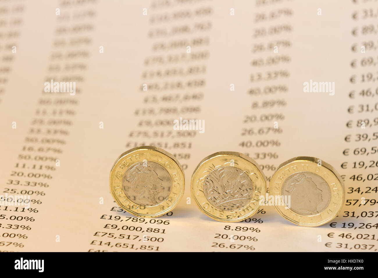 Newcastle upon Tyne, England, UK. Tuesday, 28 March, 2017. New British pound coin is issued. Credit: Andrew Nicholson/Alamy Live News Stock Photo