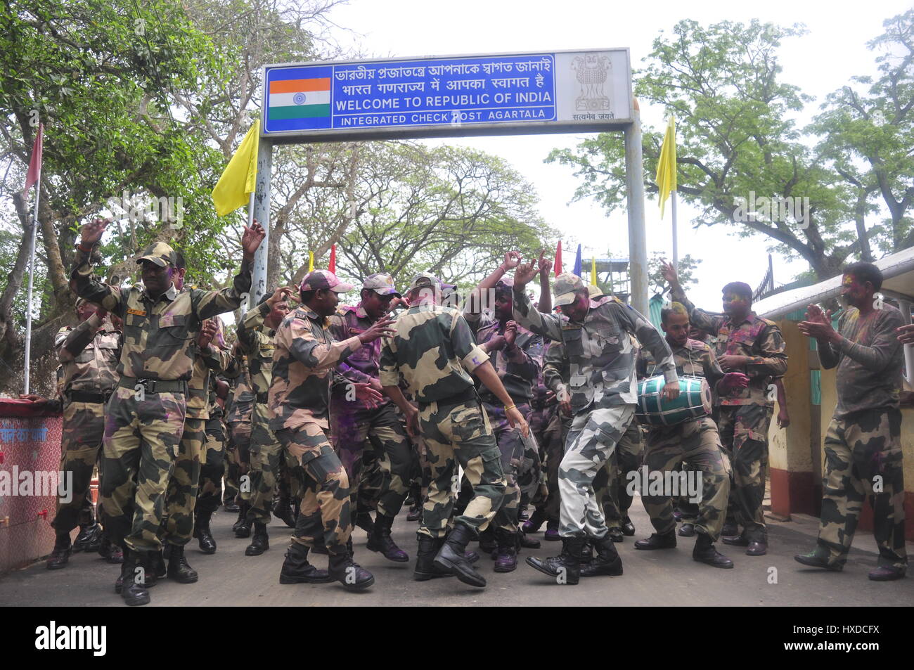 Holi between border guards of India and Bangladesh 12/03/2017 India