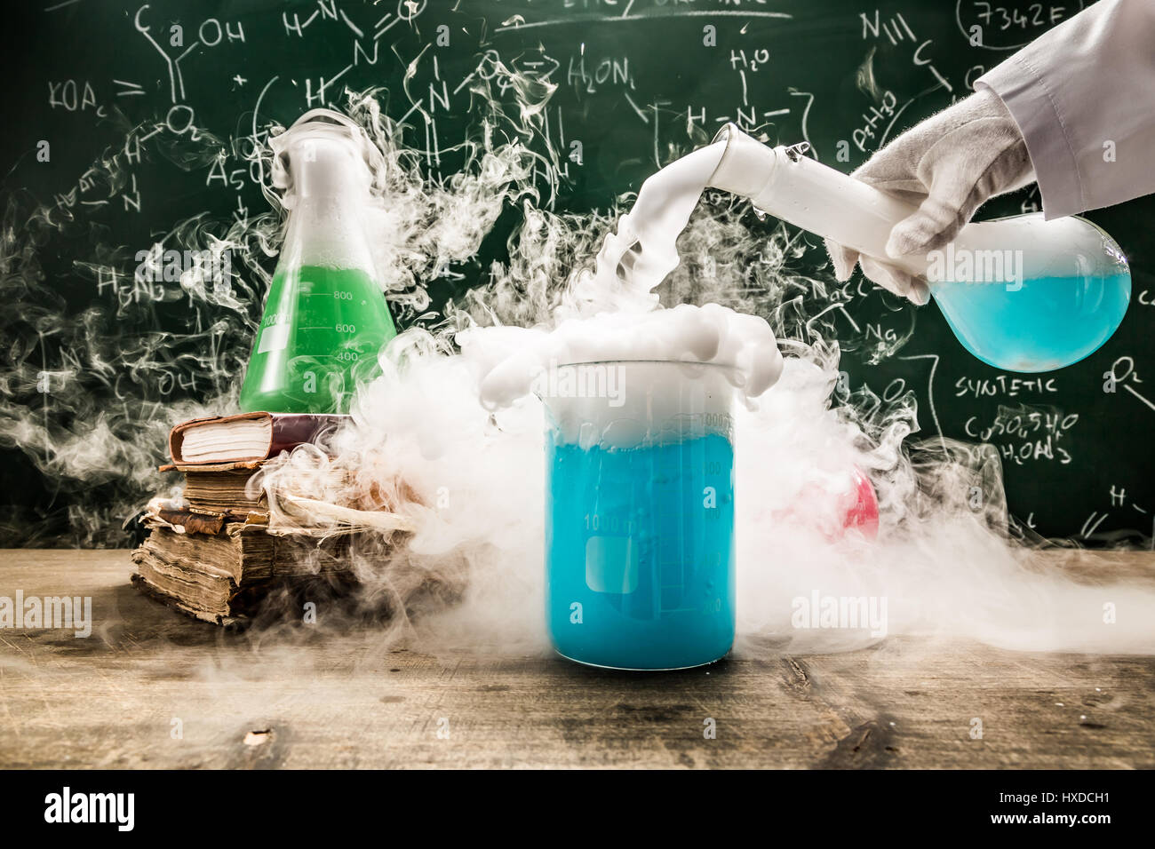 Practical chemical tests in school laboratory Stock Photo Alamy