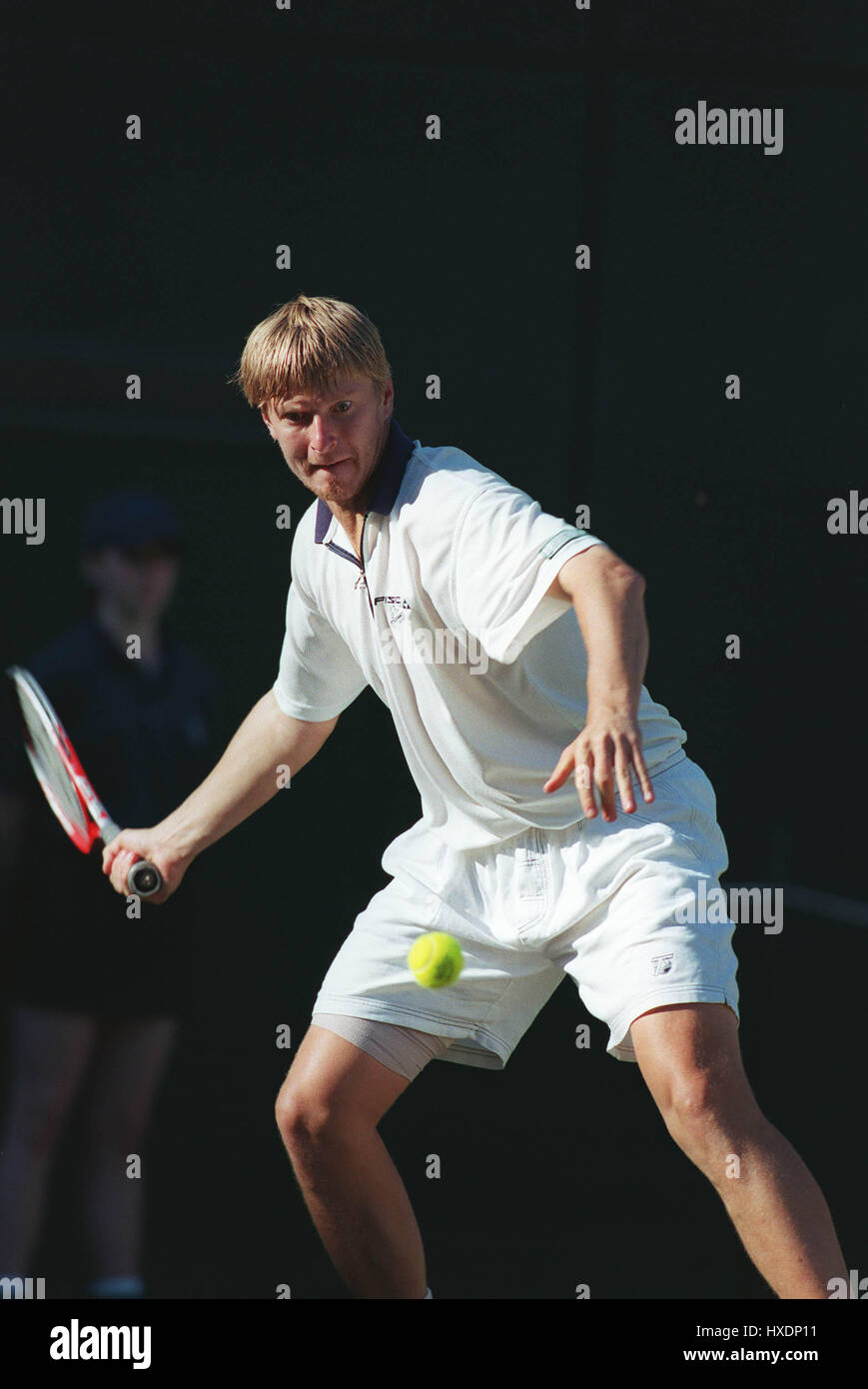 vintage 90S Diadora tennis polo Evgenij Kafelnikov initiales sur la