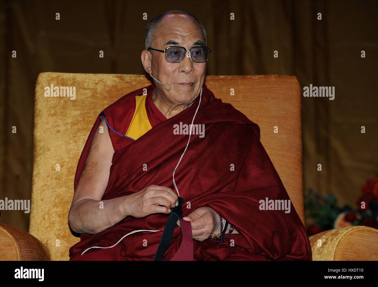 HIS HOLINESS THE DALAI LAMA THE 14TH DALAI LAMA OF TIBET 17 June 2012 MANCHESTER ARENA MANCHESTER ENGLAND Stock Photo