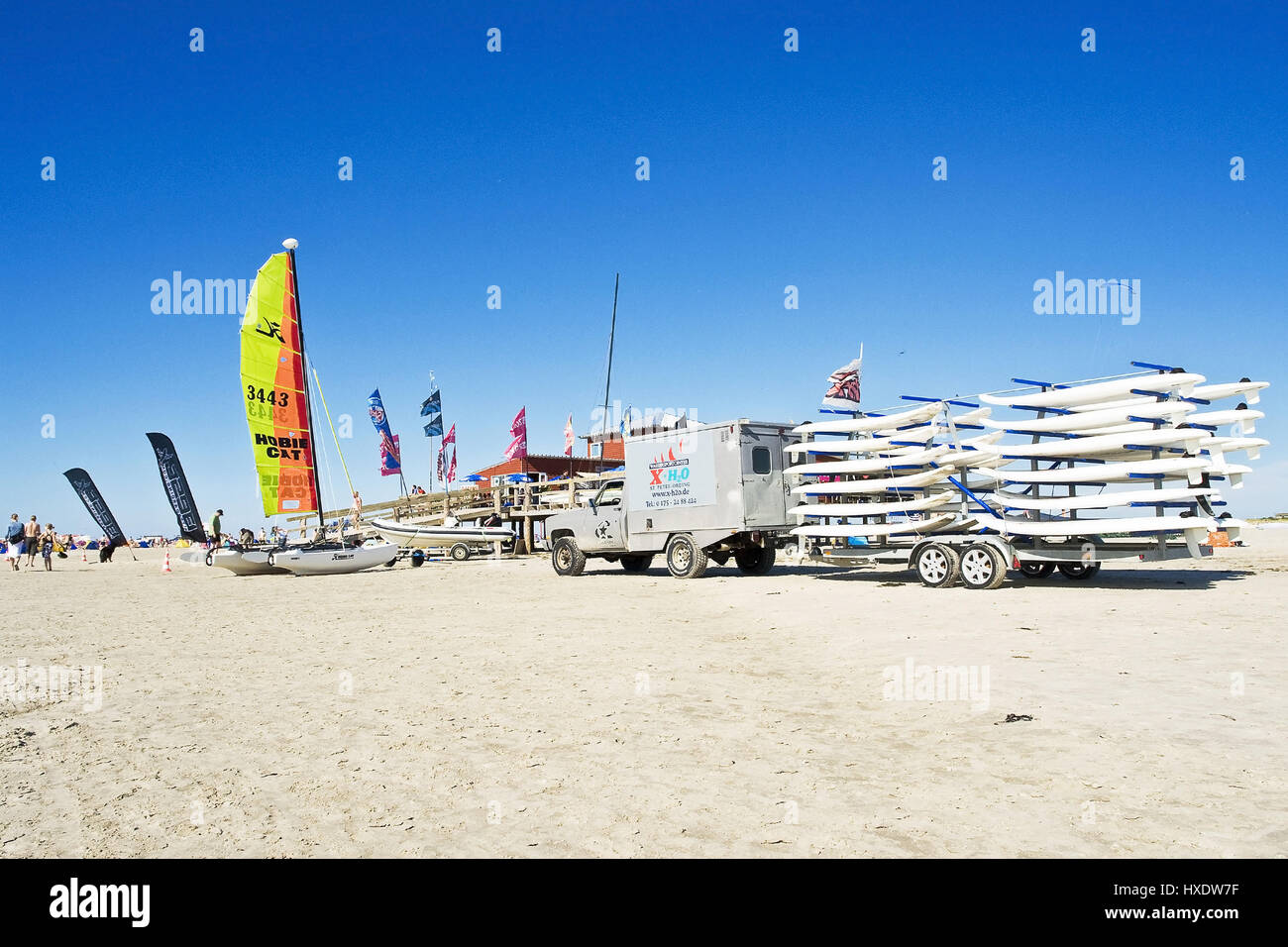 Surfing school on the beach of Saint Peter-Ording, Surfschule am Strand von St. Peter-Ording Stock Photo