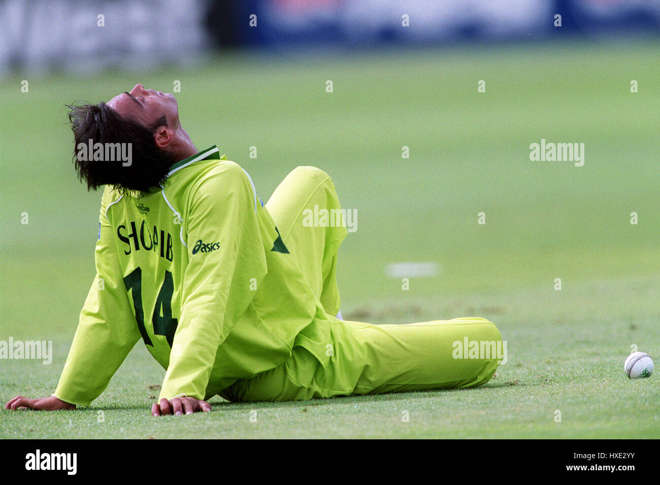 SHOAIB AKHTAR PAKISTAN 05 June 1999 Stock Photo