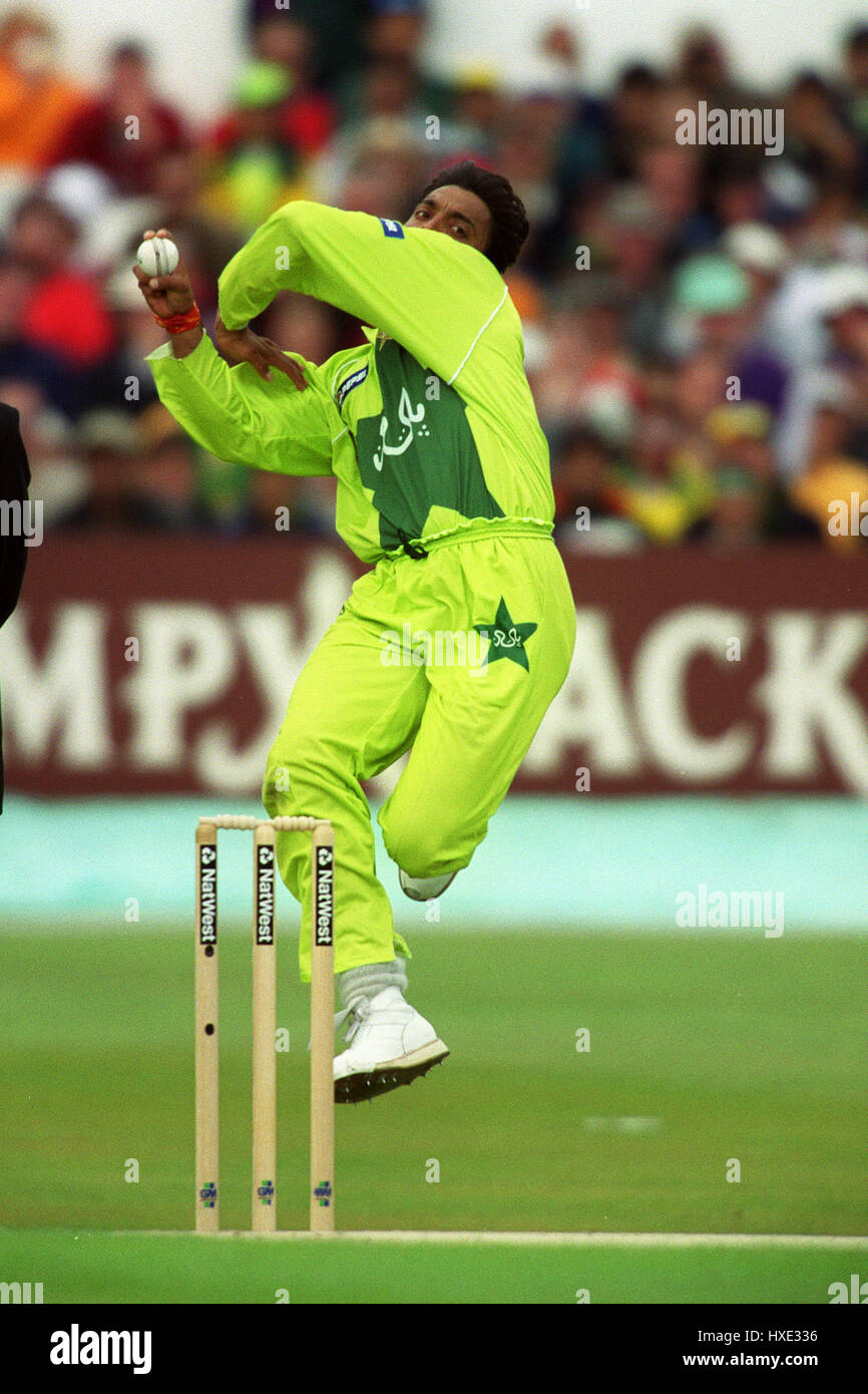 SHOAIB AKHTAR PAKISTAN 23 May 1999 Stock Photo