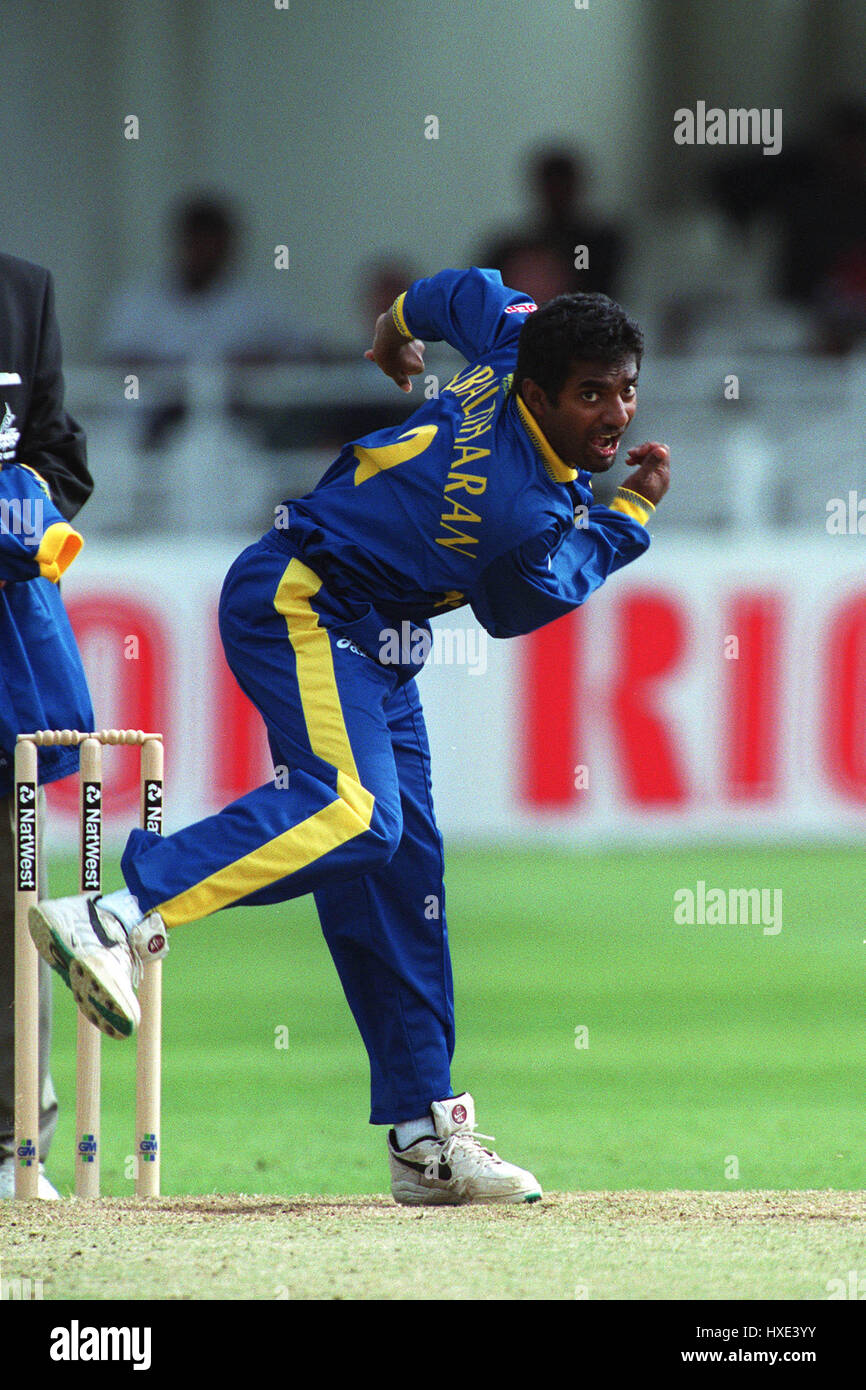 Cricket - World Cup Warm Up Match - Nottinghamshire v Sri Lanka. Muttiah  Muralitharan, Sri Lanka Stock Photo - Alamy