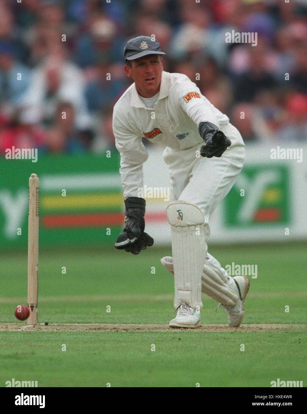 ALEC STEWART ENGLAND & SURREY CCC 25 June 1995 Stock Photo - Alamy