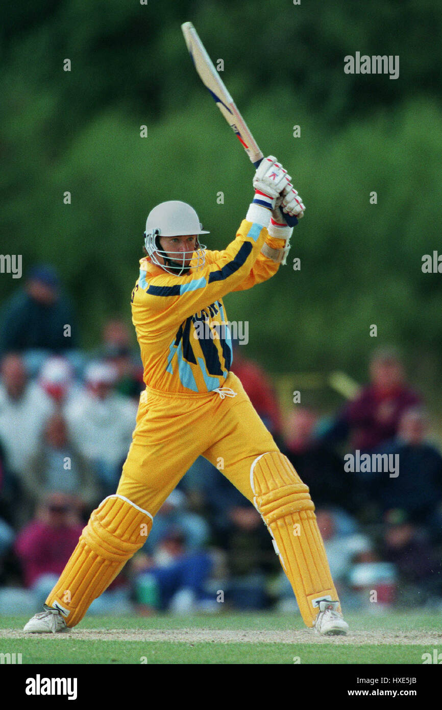 ALAN P WELLS SUSSEX CCC 13 July 1993 Stock Photo