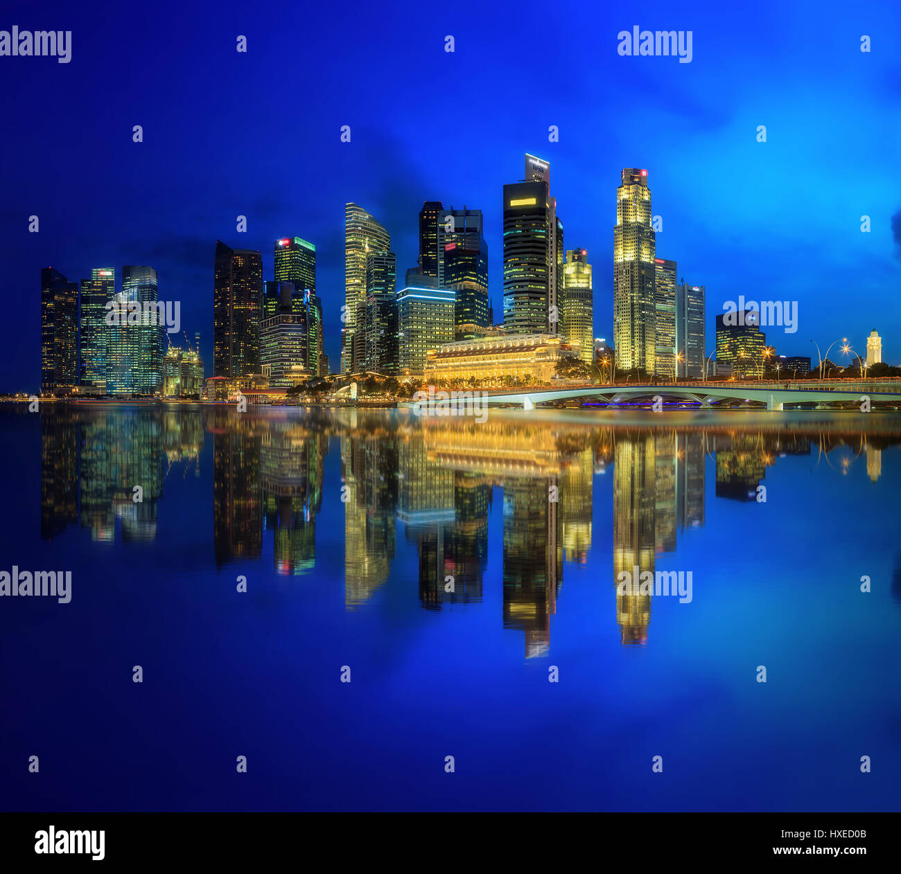Singapore Skyline and view of Marina Bay Stock Photo - Alamy