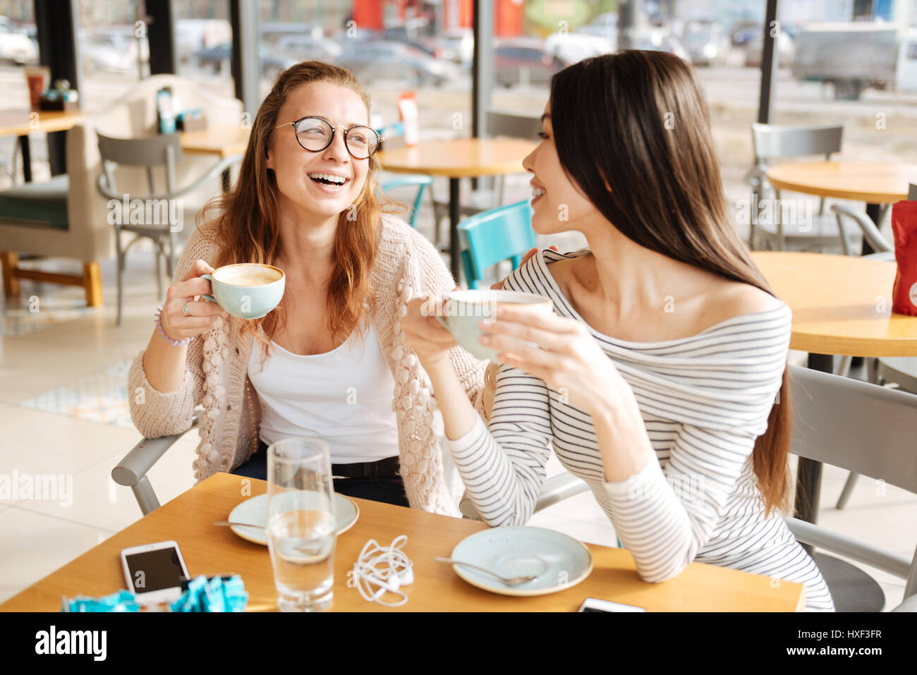 Asian girls students in cafeteria hi-res stock photography and images ...