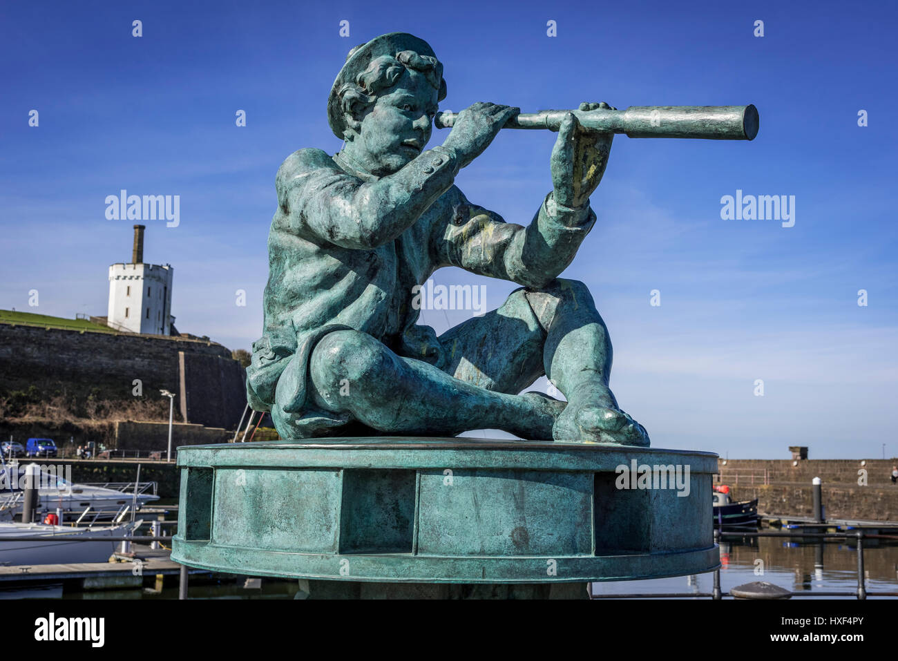 Whitehaven. Cumbria. Statues on the harbour quayside Stock Photo Alamy