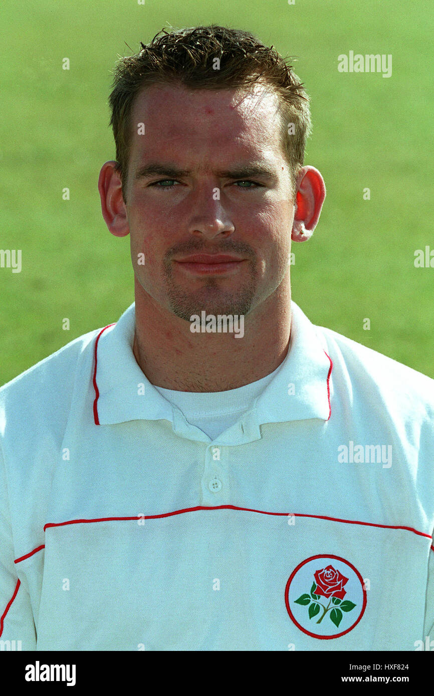 PAUL RIDGWAY LANCASHIRE CCC 05 April 2000 Stock Photo