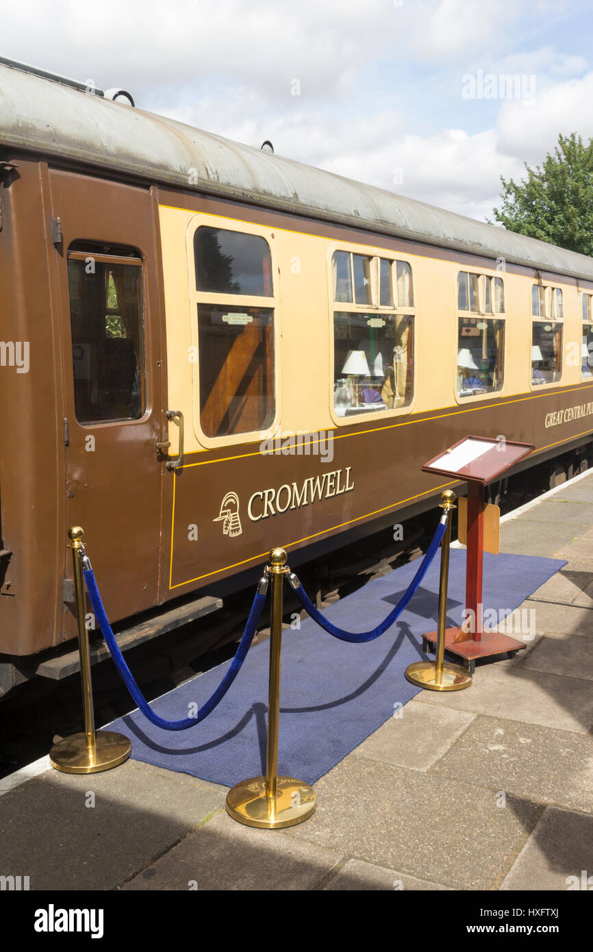 Exterior of a Cromwell Pullman  dining train on the Great Central Railway, Loughbrough.  The dining train carriages are not genuine Pullman coaches. Stock Photo