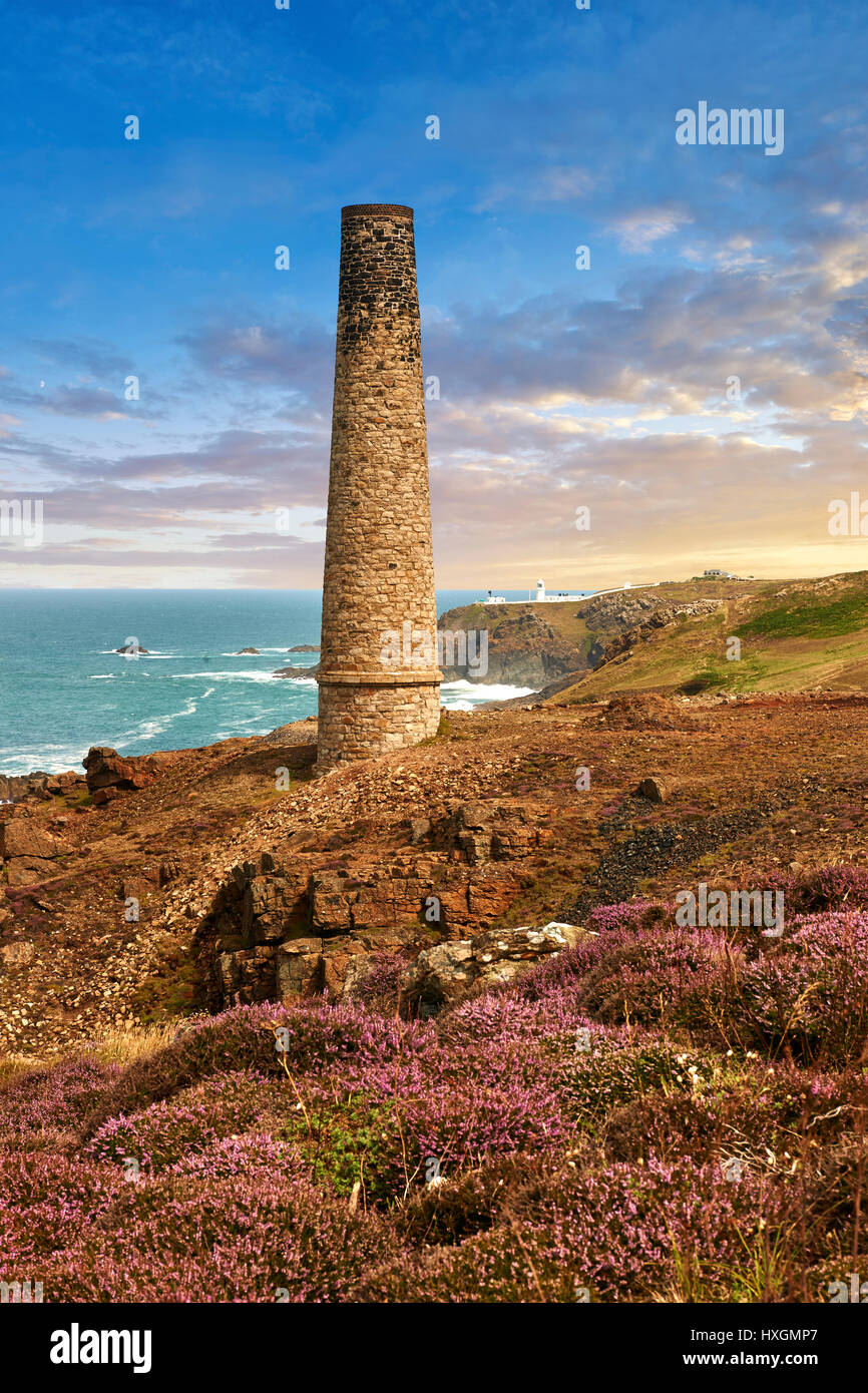 Ruined Chimney of a Cornish Tin Mine, Cornwall Stock Photo