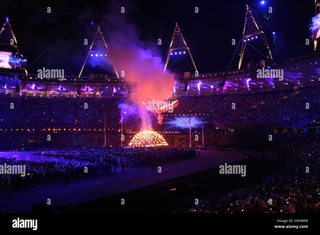 EXTINGUISHING OF OLYMPIC FLAME OLYMPIC GAMES OLYMPIC GAMES CLOSING ...