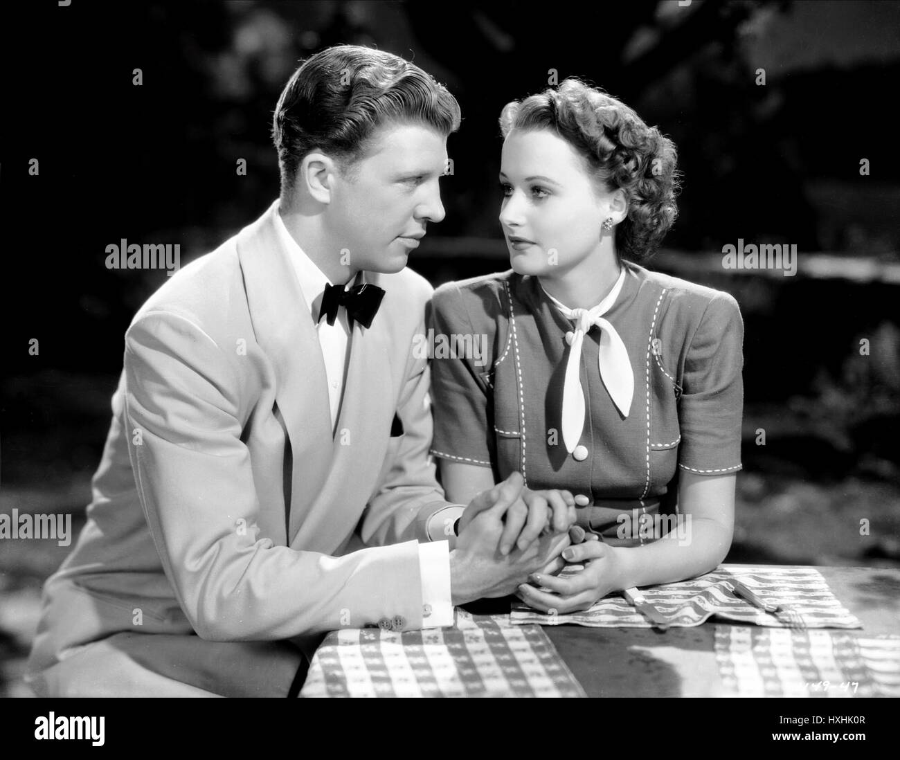 DAN DAILEY, LYNNE CARVER, DULCY, 1940 Stock Photo Alamy