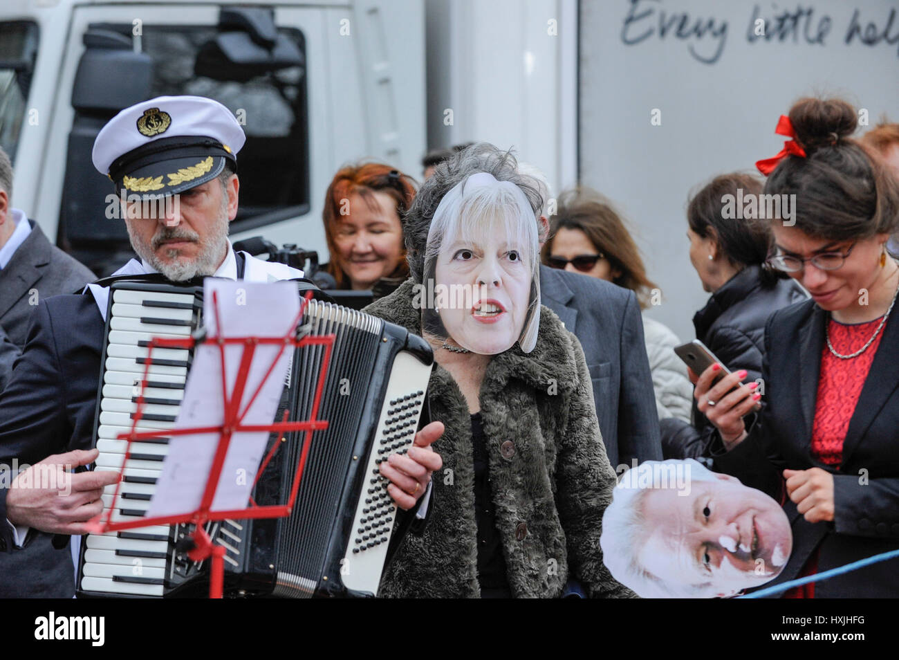 Nigel Farage Mask High Resolution Stock Photography and Images - Alamy