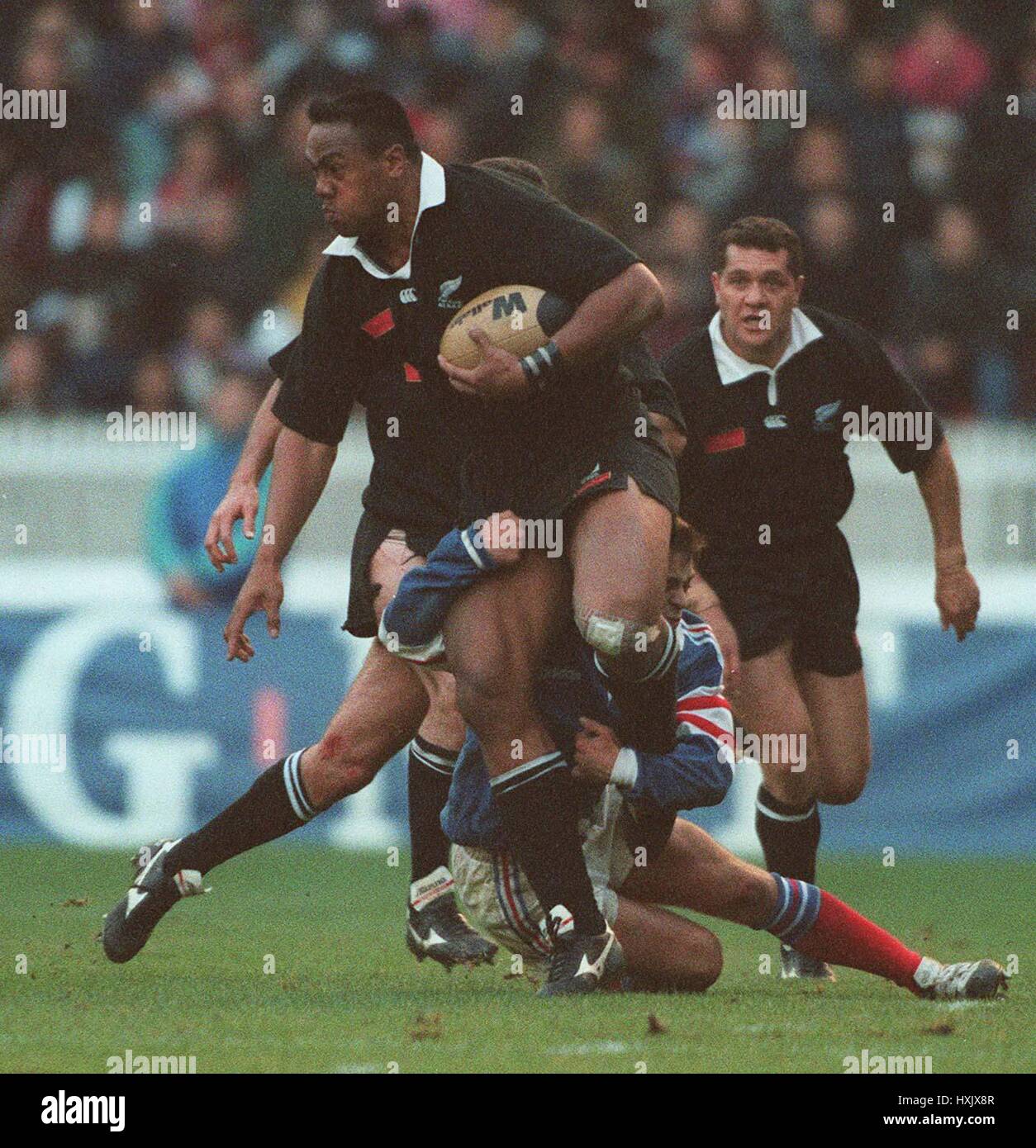 Jonah Lomu: The day New Zealand legend destroyed England in a Rugby World Cup semi-final | Daily