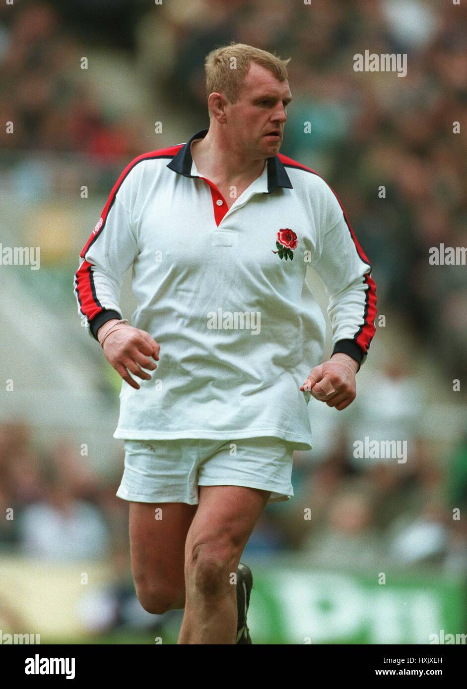 Dean richards england rugby hi-res stock photography and images - Alamy