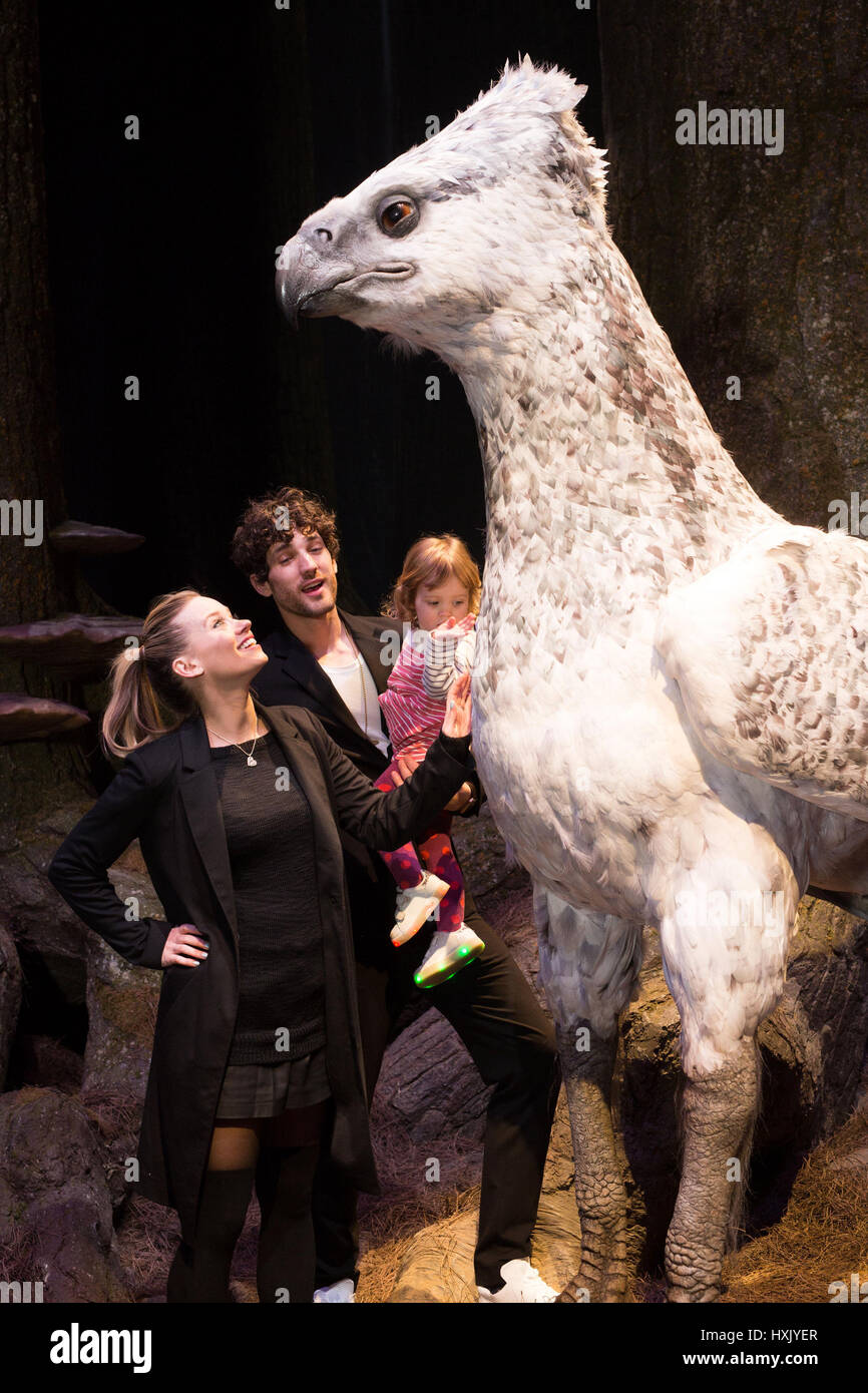 EDITORIAL USE ONLY Kimberly Wyatt with husband Max Rogers and daughter Willow during a visit to the new Forbidden Forest expansion at Warner Bros. Studio Tour London - The Making of Harry Potter, which opens to the public on March 31st. Stock Photo