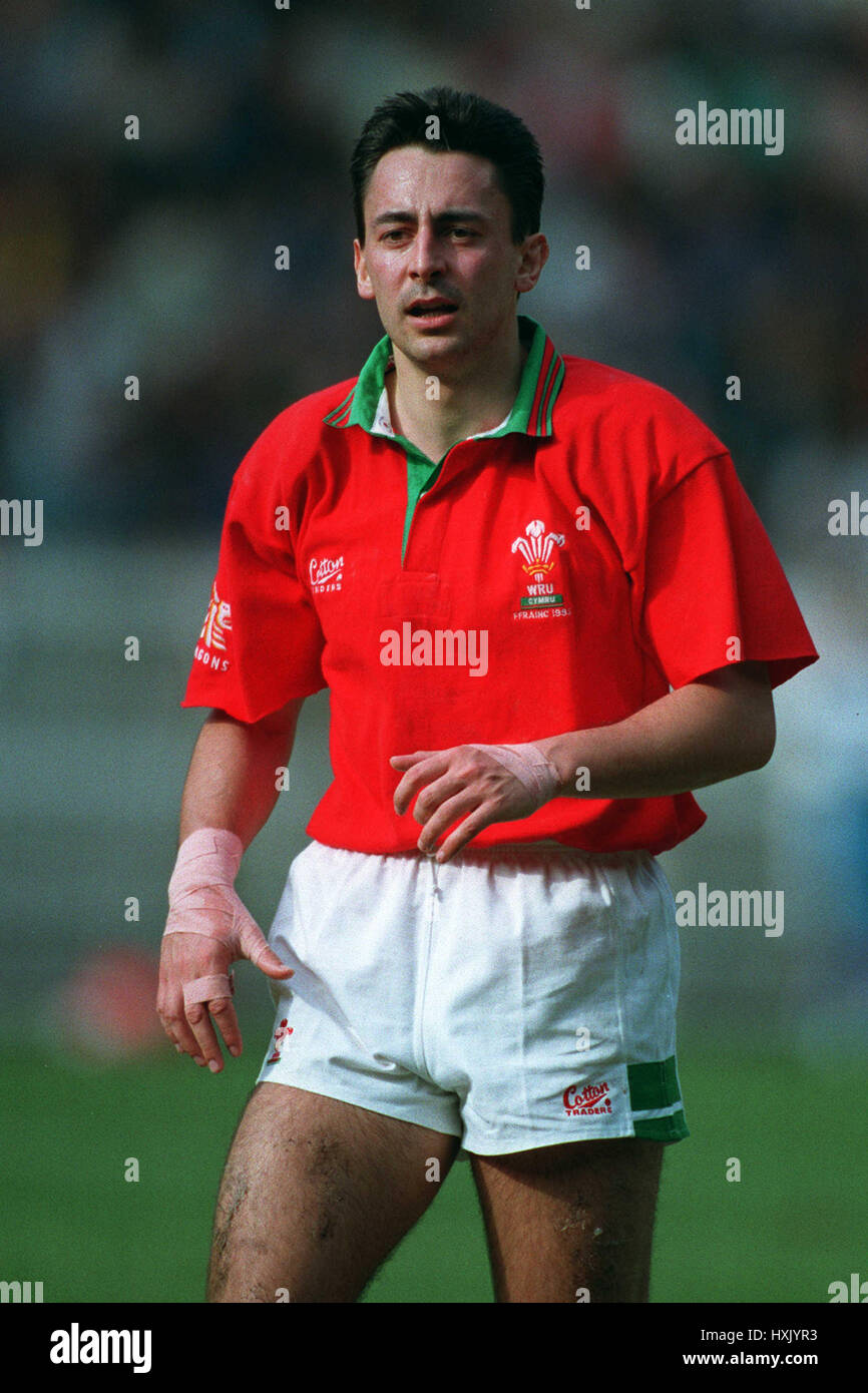 NIGEL DAVIES WALES RUGBY UNION 05 May 1993 Stock Photo Alamy