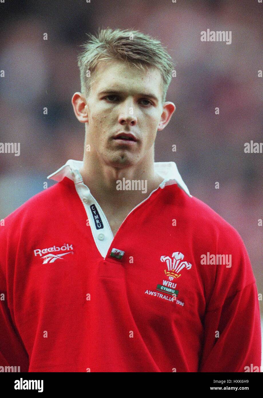 Daffed James Rugby DAFYDD JAMES WALES & BRIDGEND RU 10 December 1996 Stock Photo - Alamy