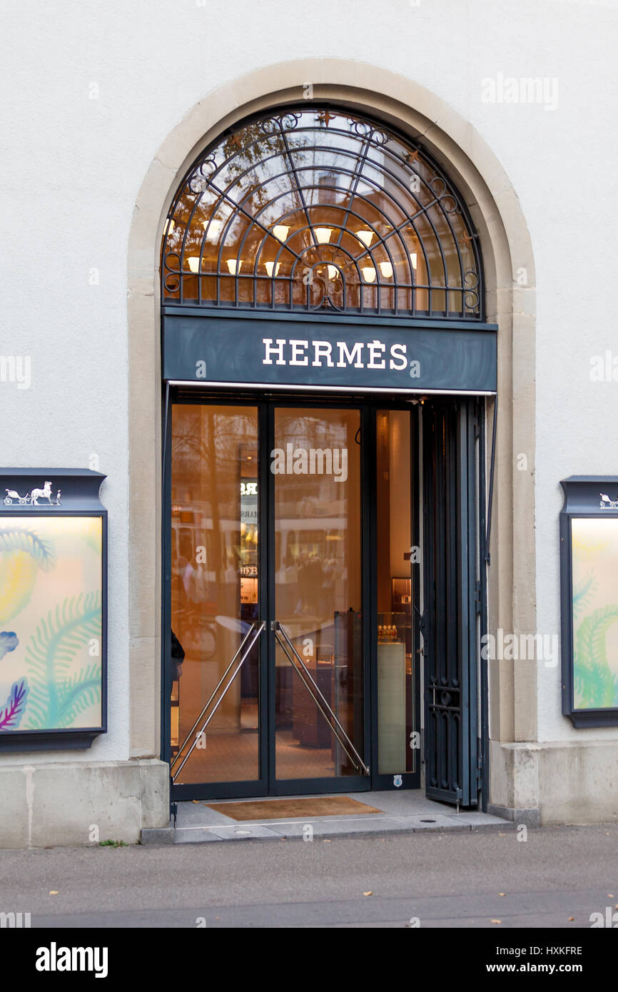 Zurich, Switzerland - 04 November, 2016: Hermes store in Zurich. Hermes is  a French manufacturer established in 1837 specialising in leather, accessor  Stock Photo - Alamy