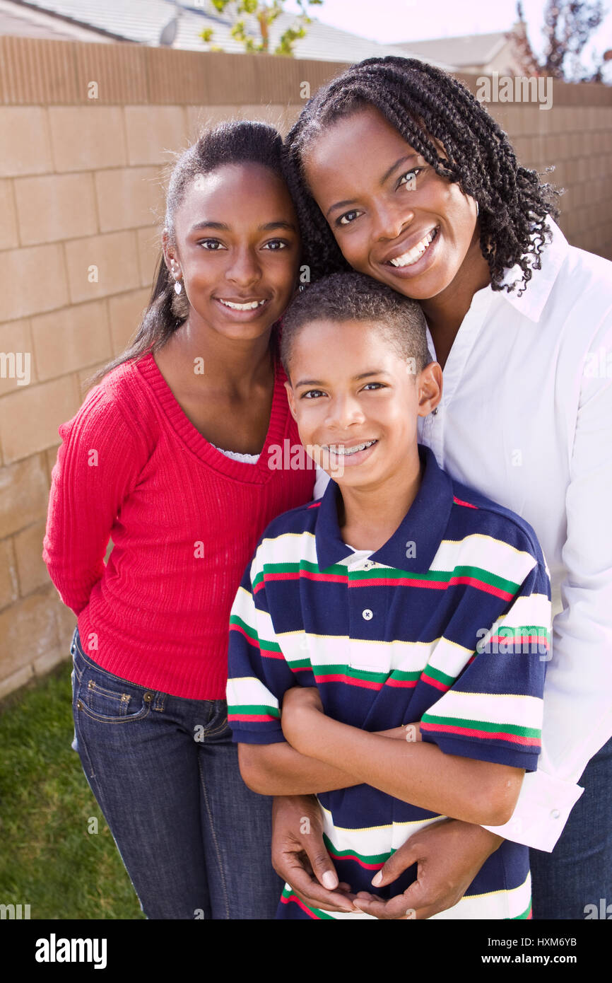 Portrait of a happy African American family Stock Photo - Alamy