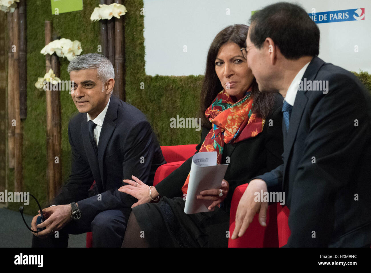 Mayor of London Sadiq Khan attends an air quality event with Mayor Anne Hidalgo and Mayor of Seoul, Park Won-soon at Hotel de Ville in Paris where they discussed how to reduce pollution in the world's cities. Stock Photo