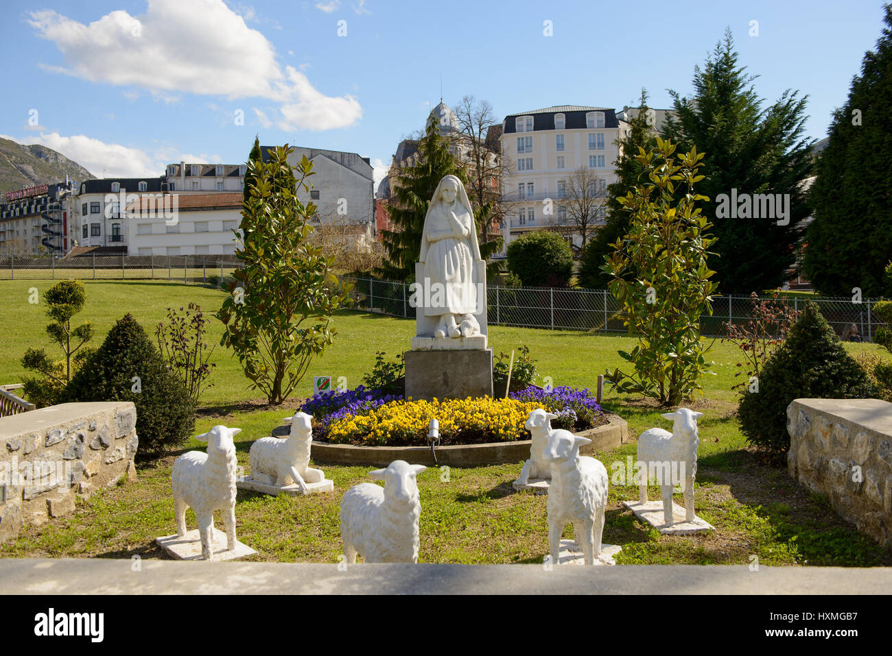 A statue of Our Lady of Lourdes Stock Photo, Royalty Free Image ...