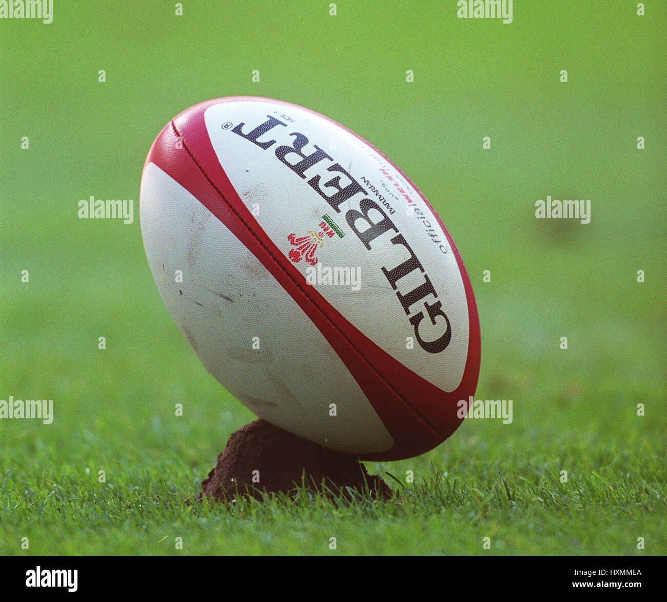 Gilbert Rugby Ball Stock Photos & Gilbert Rugby Ball Stock Images Alamy