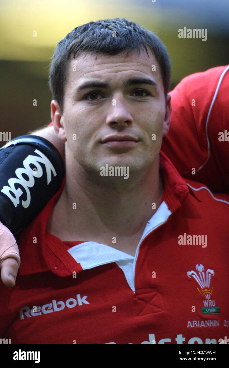 IESTYN HARRIS WALES & CARDIFF RU CARDIFF WALES MILLENNIUM STADIUM 10