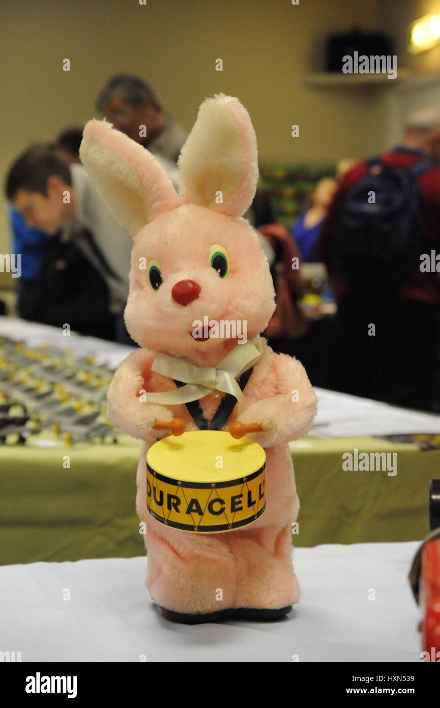 Duracell battery bunny hi-res stock photography and images - Alamy